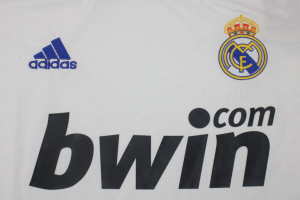 Real Madrid Local / Fan version / Retro 10-11 - Imagen 2