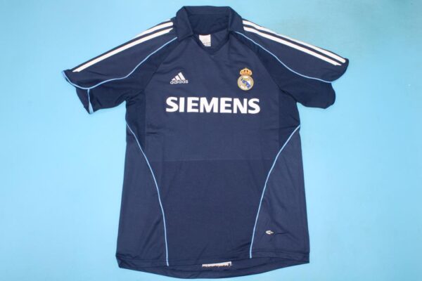 Real Madrid Visitante / Fan version / Retro 05-06