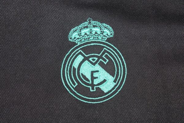 Real Madrid Visitante / Fan version / Manga Larga / Retro 17-18 - Imagen 4