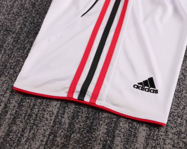 AC Milan Visitante / Kid version / Fan version / Final Ucl / Retro 06-07 - Imagen 4