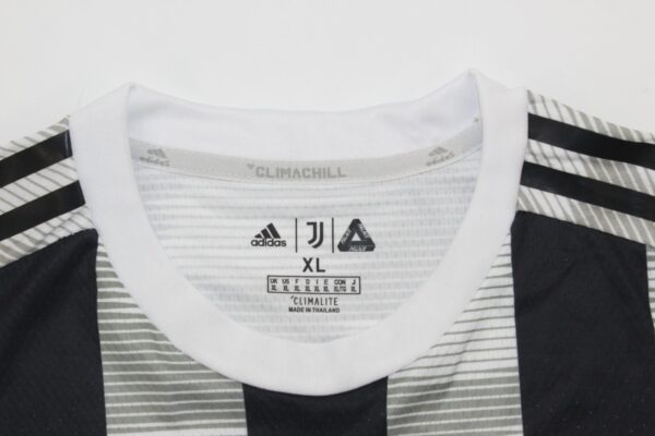 Juventus FC Cuarta equipacion / Player version / Manga Larga / Retro 19-20 - Imagen 4