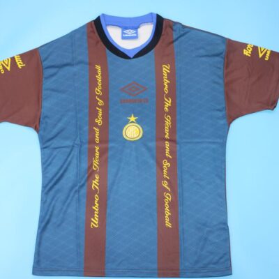 FC Internazionale Milano Entrenamiento / Fan version / Retro 94-95