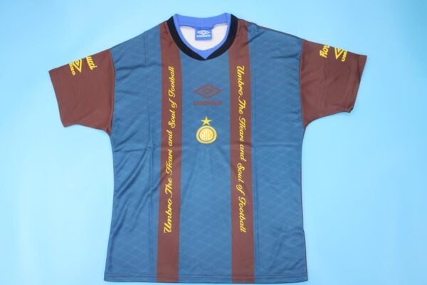 FC Internazionale Milano Entrenamiento / Fan version / Retro 94-95