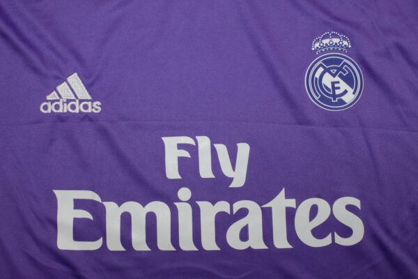 Real Madrid Visitante / Kid version / Fan version / Manga Larga / Retro 16-17 - Imagen 2