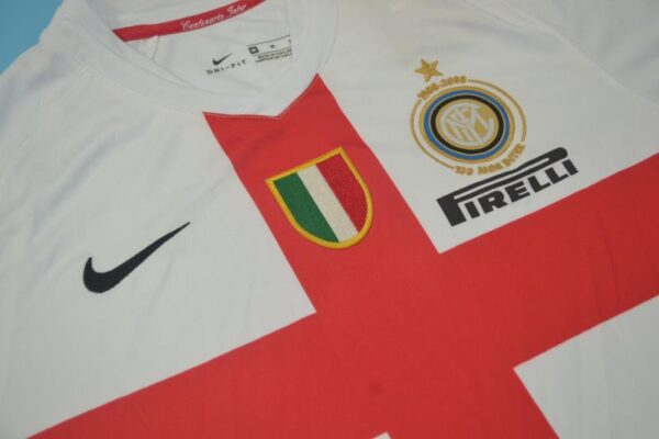 FC Internazionale Milano Visitante / Fan version / Retro 07-08 - Imagen 2