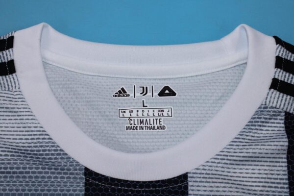Juventus FC Cuarta equipacion / Fan version / Retro 19-20 - Imagen 2