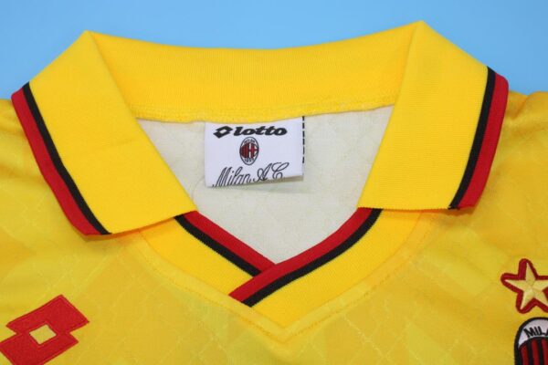 AC Milan Tercera equipacion / Fan version / Retro 95-96 - Imagen 4