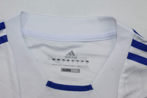 Real Madrid Local / Player version / Retro 10-11 - Imagen 4
