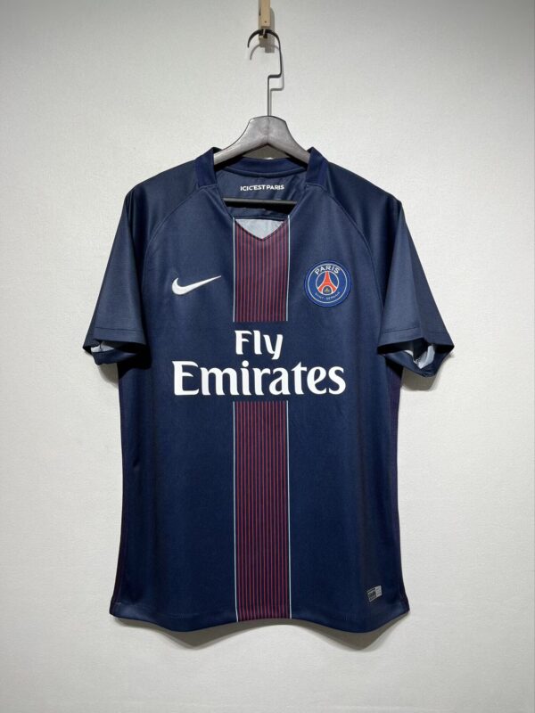 Paris Saint-Germain Fc Local / Fan version / Retro 16-17