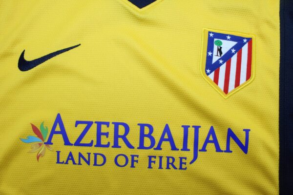 Club Atletico de Madrid Visitante / Fan version / Retro 13-14 - Imagen 2