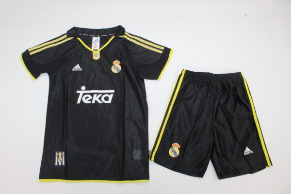 Real Madrid Visitante / Kid version / Fan version / Retro 00-01