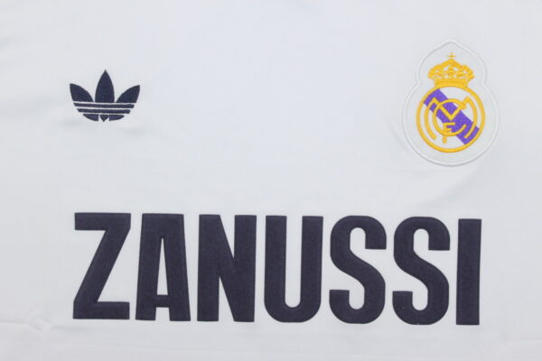 Real Madrid Local / Fan version / Retro 84-85 - Imagen 2