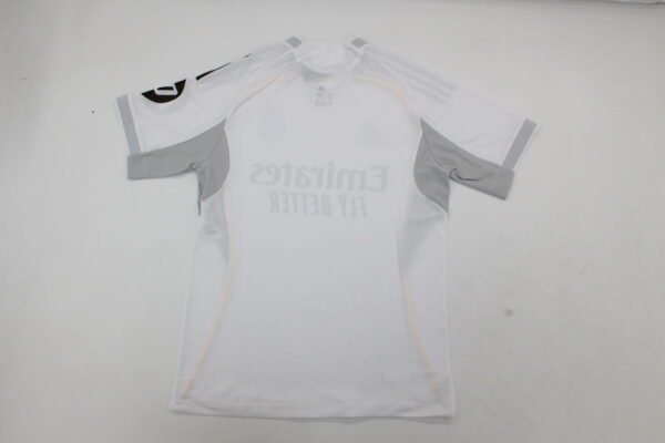 Real Madrid Local / Player Version - Imagen 4