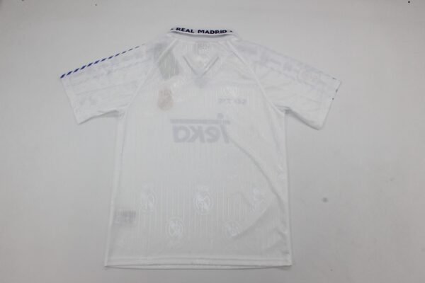 Real Madrid Local / Kid version / Fan version / Retro 96-97 - Imagen 4