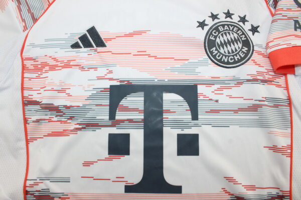 FC Bayern München Visitante / Kid version / Fan version - Imagen 3
