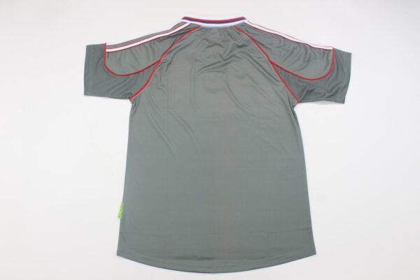 Olympique Lyonnais Visitante / Fan version / Retro 00-01 - Imagen 4