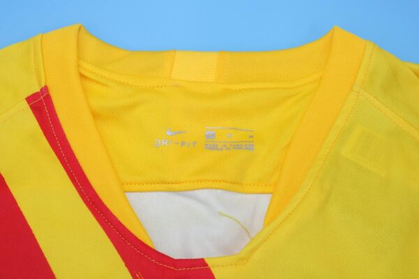 FC Barcelona Cuarta equipacion / Fan version / Retro 19-20 - Imagen 3