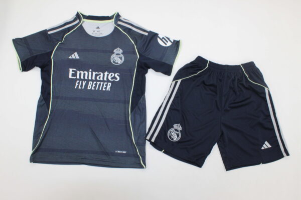 Real Madrid Visitante / Kid version / Fan version