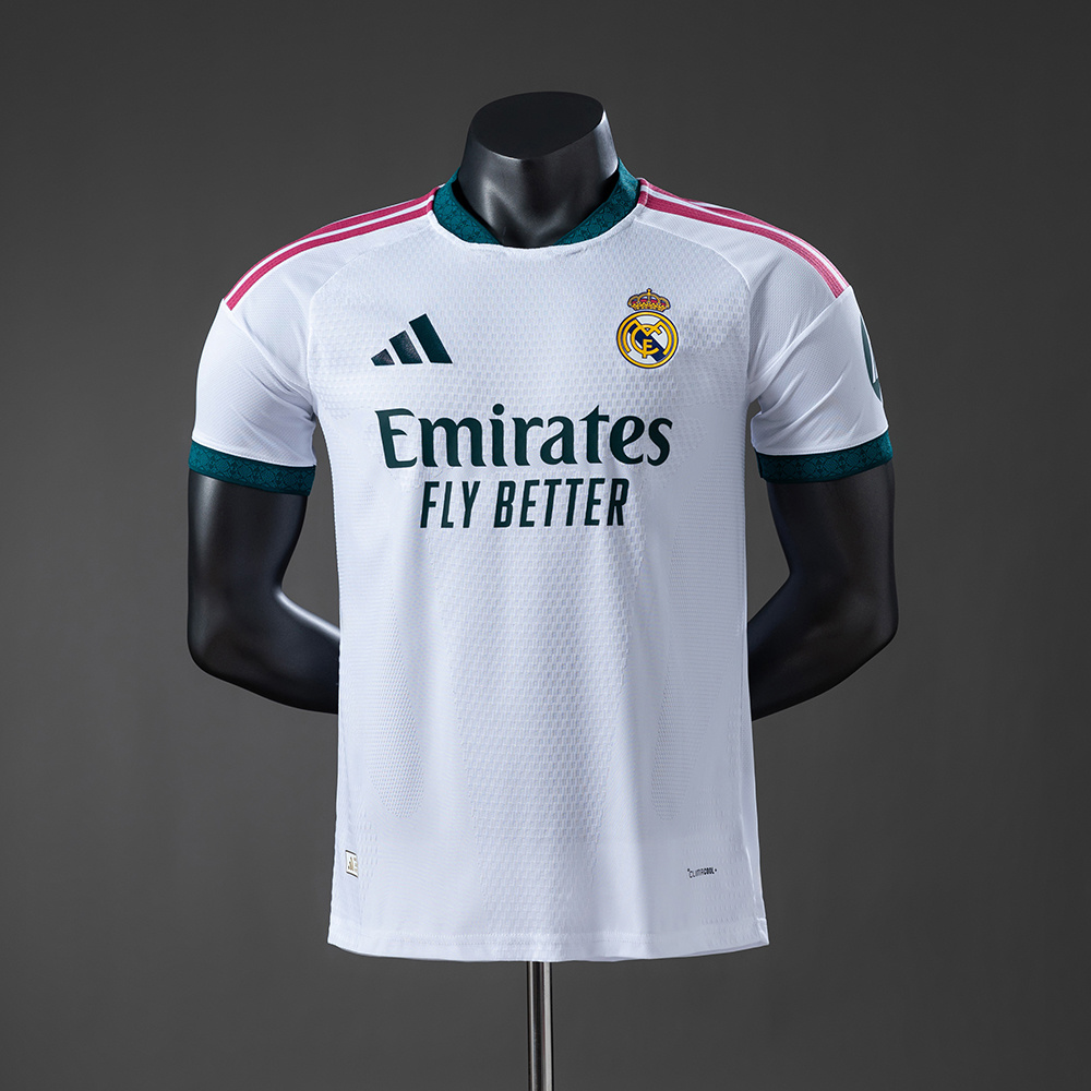 Camiseta Real Madrid Local / Player version / 26-27