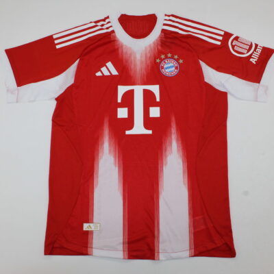 FC Bayern München Local / Player version
