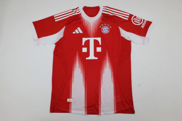 FC Bayern München Local / Player version