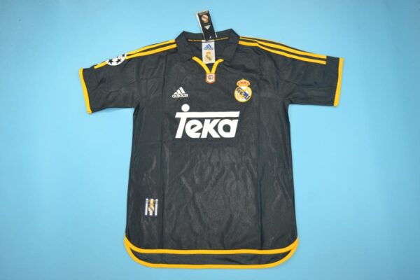 Real Madrid Visitante / Fan version / Retro 00-01