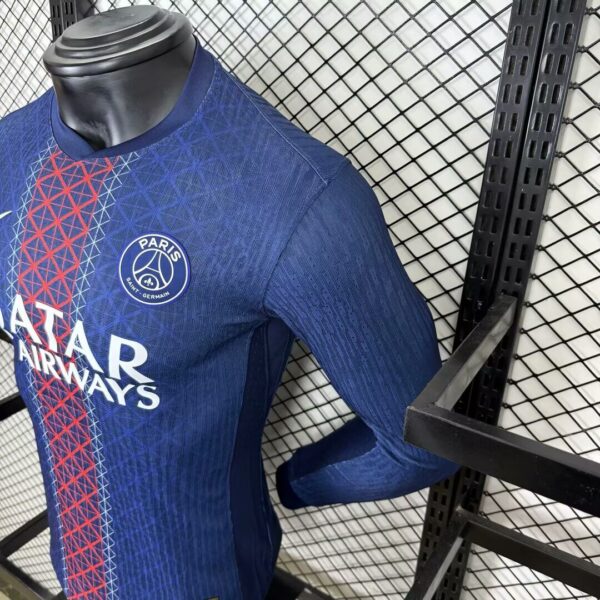 Paris Saint-Germain Fc Local / Player version / Manga Larga - Imagen 4