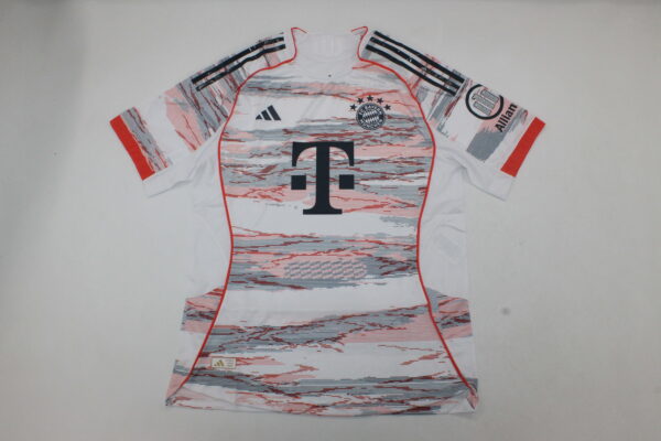 FC Bayern München Visitante / Player version