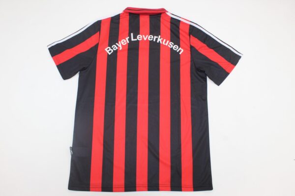 Bayer 04 Leverkusen Local / Fan version / Retro 01-02 - Imagen 4