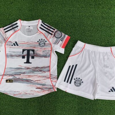 FC Bayern München Visitante / Kid version / Player version