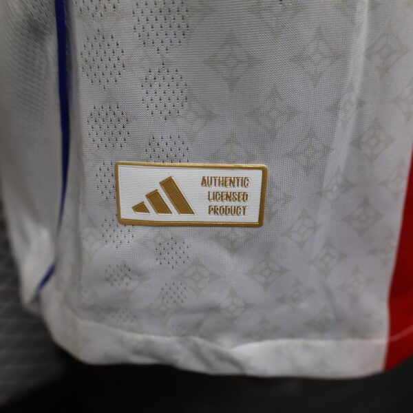 Olympique Lyonnais Local / Player version - Imagen 4