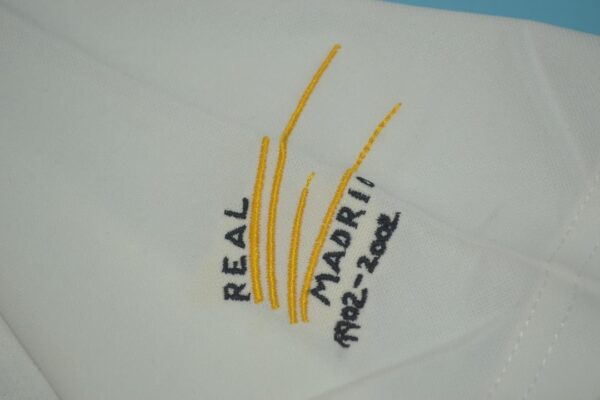 Real Madrid Local / Fan version / Centenario / Retro 01-02 - Imagen 3