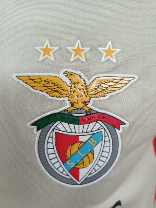 SL Benfica Visitante / Player version - Imagen 3