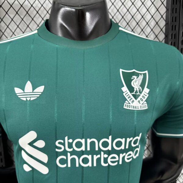 Liverpool Fc Tercera equipacion / Player version - Imagen 3