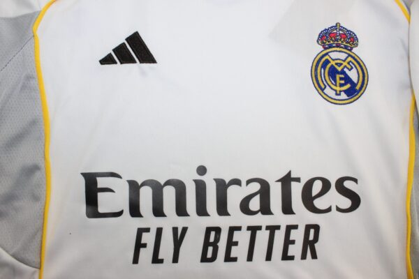 Real Madrid Local / Kid version / Fan version - Imagen 2