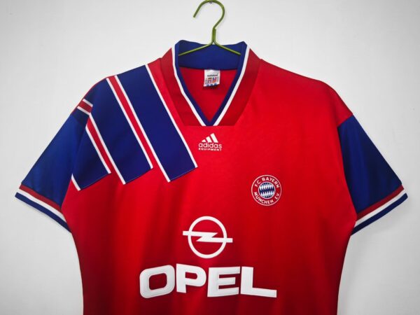 FC Bayern München Local / Fan version / Retro 93-95 - Imagen 3