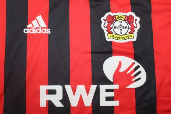 Bayer 04 Leverkusen Local / Fan version / Retro 01-02 - Imagen 3
