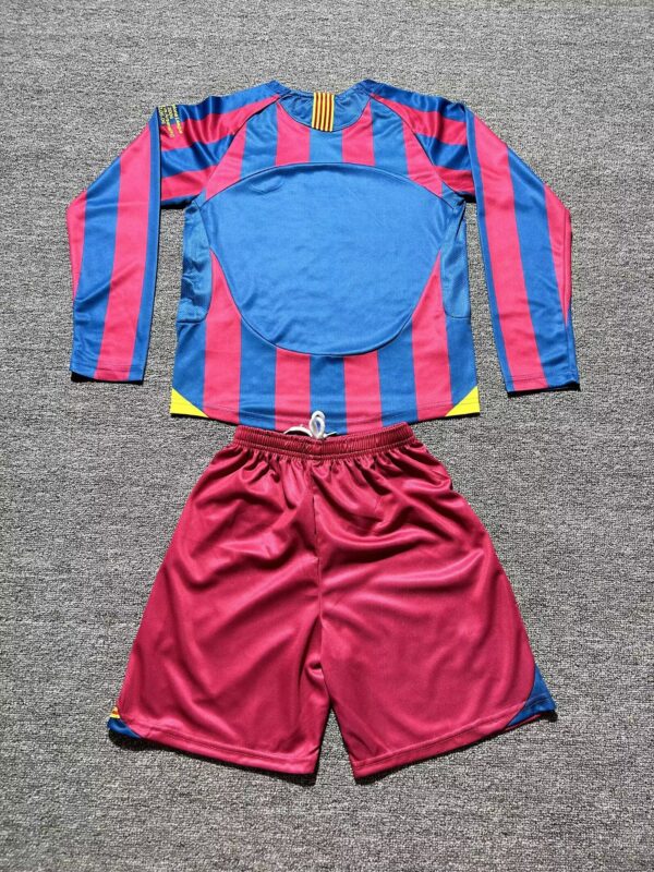 FC Barcelona Local / Kid version / Fan version / Manga larga / Final Ucl / Retro 05-06 - Imagen 2