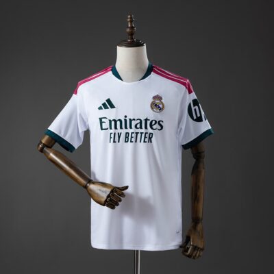 Camiseta Real Madrid Local 26-27 / Fan Version