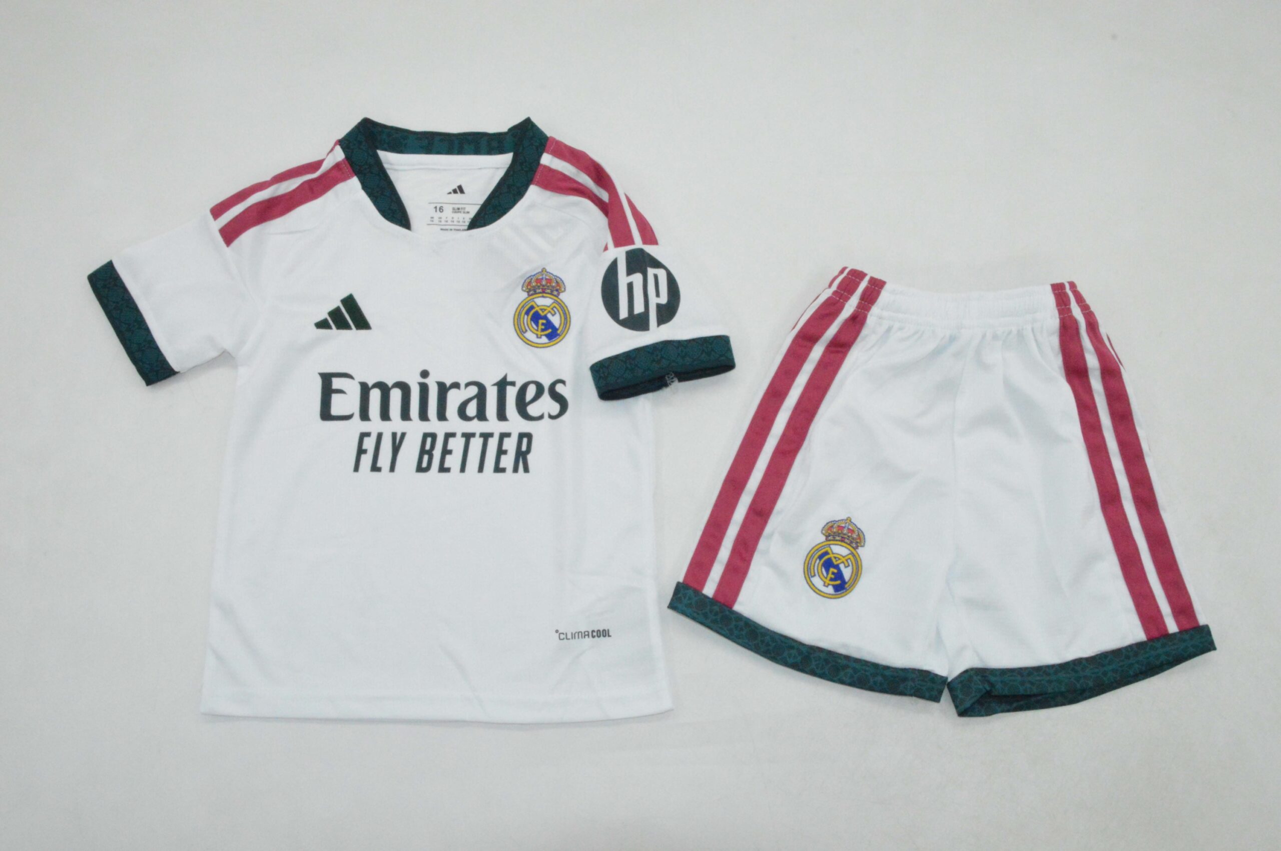 Camiseta Real Madrid Local 26-27 / Kid version / Fan version