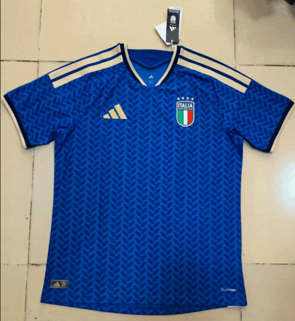 Italia Local / Fan version