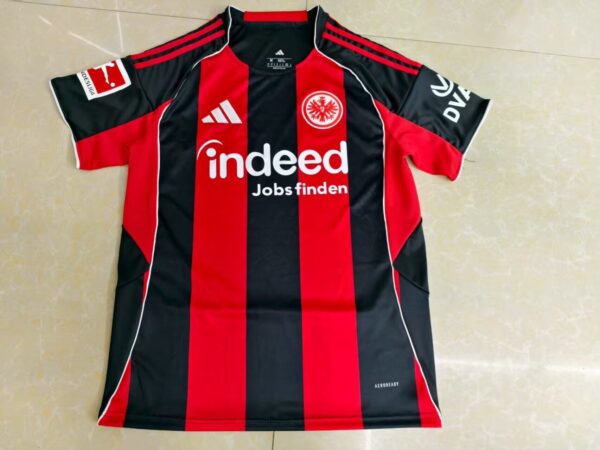 Eintracht Frankfurt Local / Fan version