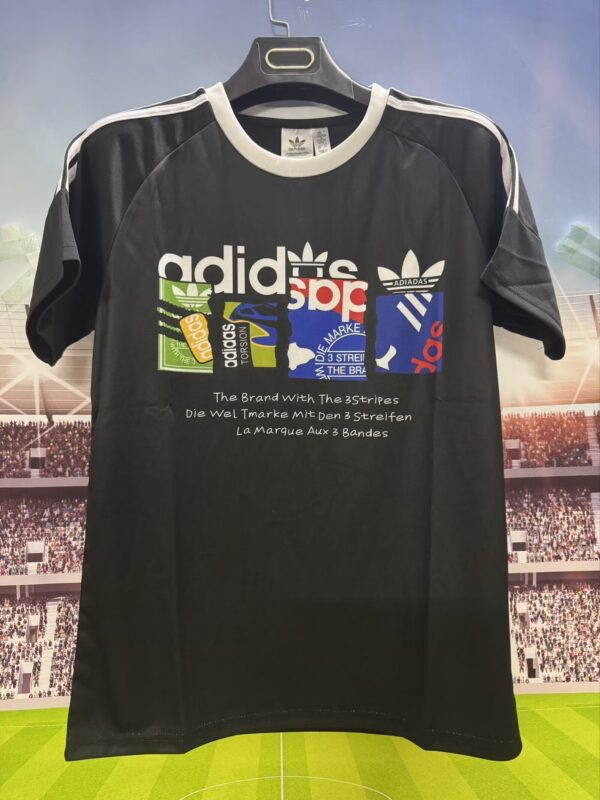 Adidas / Camiseta / Fan version