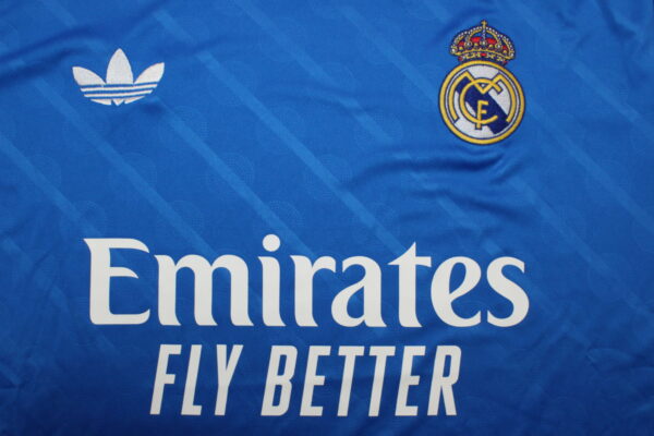 Real Madrid Tercera equipacion / Fan Version - Imagen 3