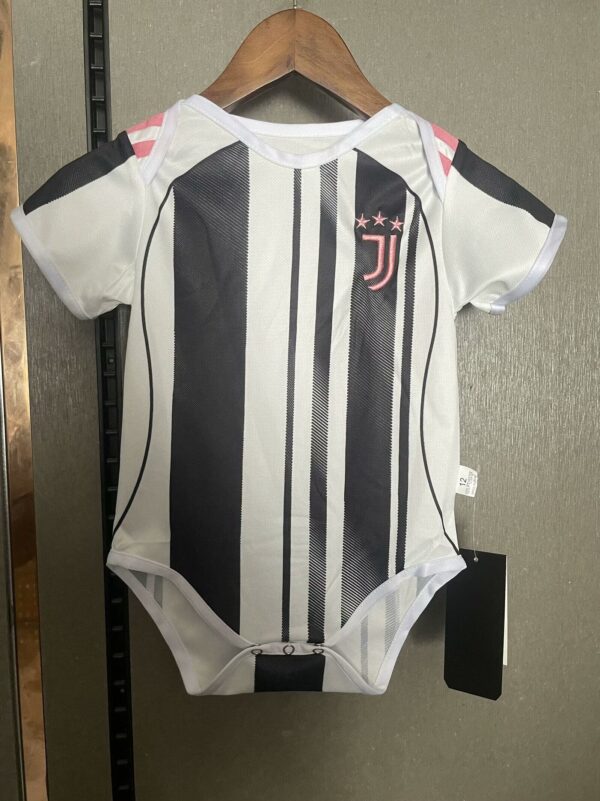 Juventus FC Local / Bebé