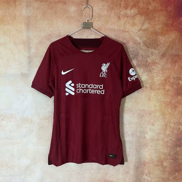 Liverpool FC Local / Fan version / Retro 22-23