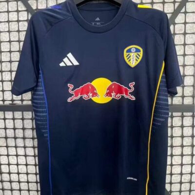 Leeds United FC Entrenamiento Local / Fan version