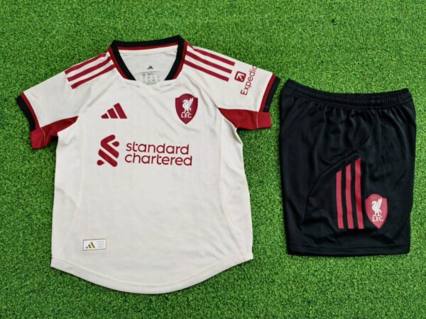 Liverpool Fc Visitante / Kid version / Player version
