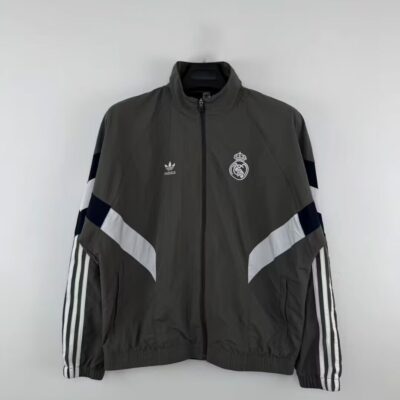 Real Madrid Gris / Cortavientos