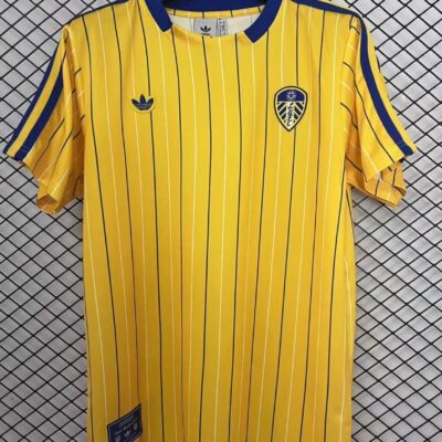 Leeds United FC Entrenamiento Amarrilla / Fan version
